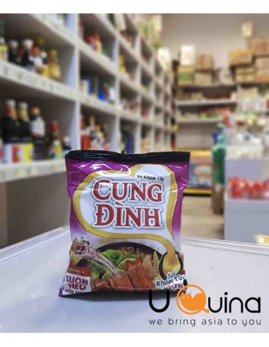 Instant noodle Cung dinh with sparerib and bamboo